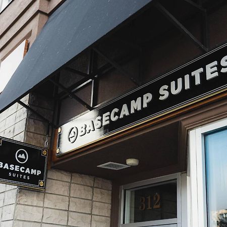 Basecamp Suites Banff Eksteriør bilde