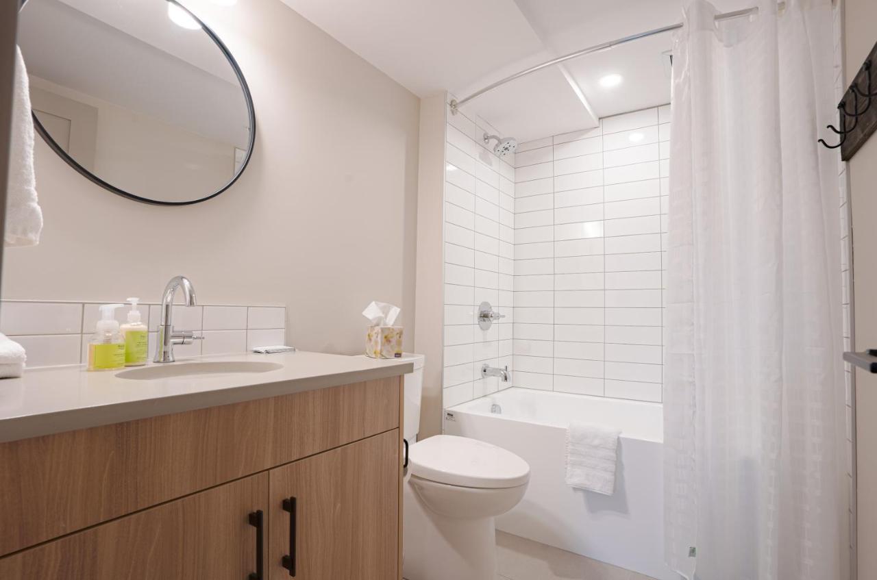 Basecamp Suites Banff Eksteriør bilde